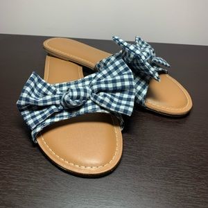 NWOT Old Navy Bow Slide Blue Gingham Size 6